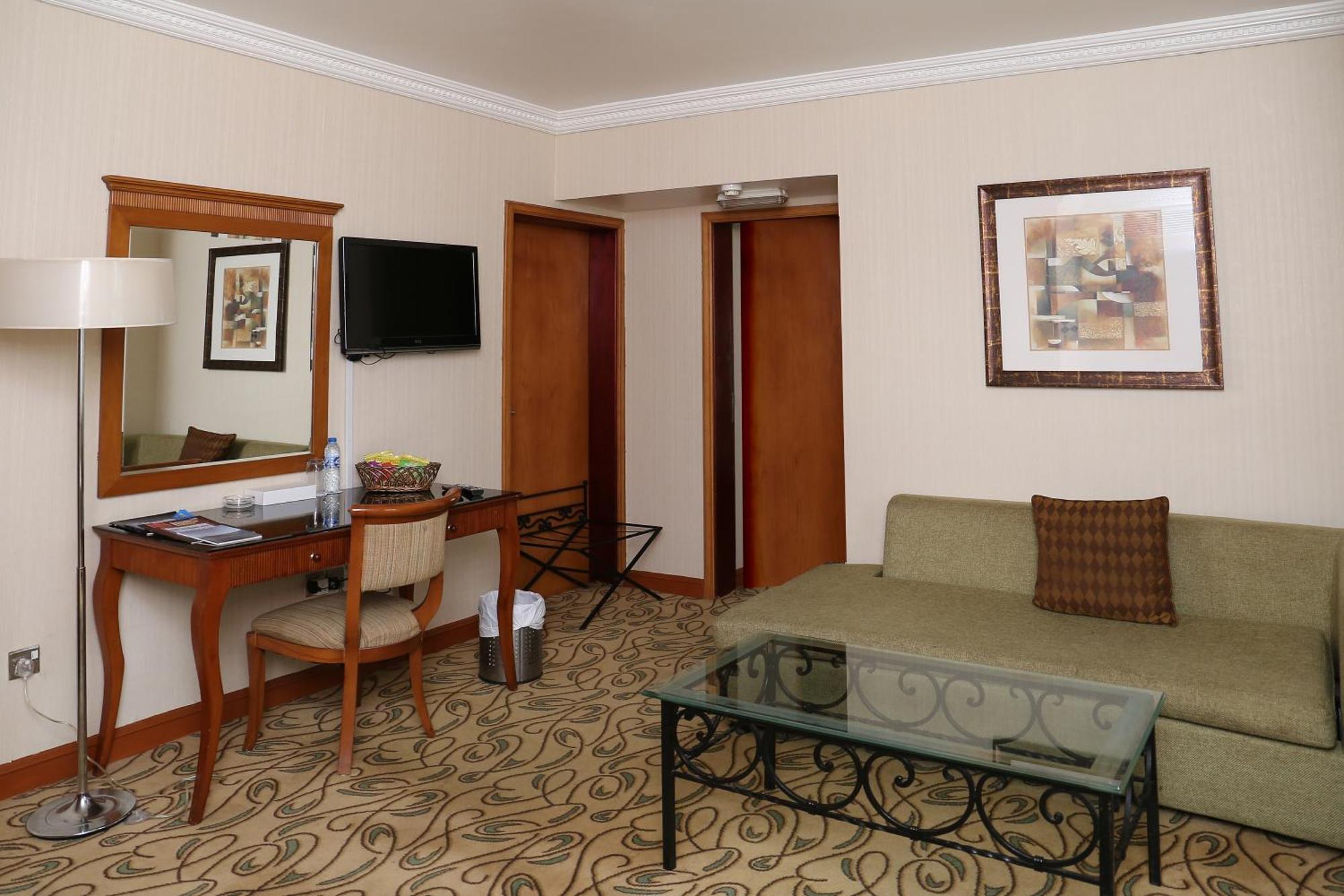 City Plaza Hotel Fujairah Ngoại thất bức ảnh