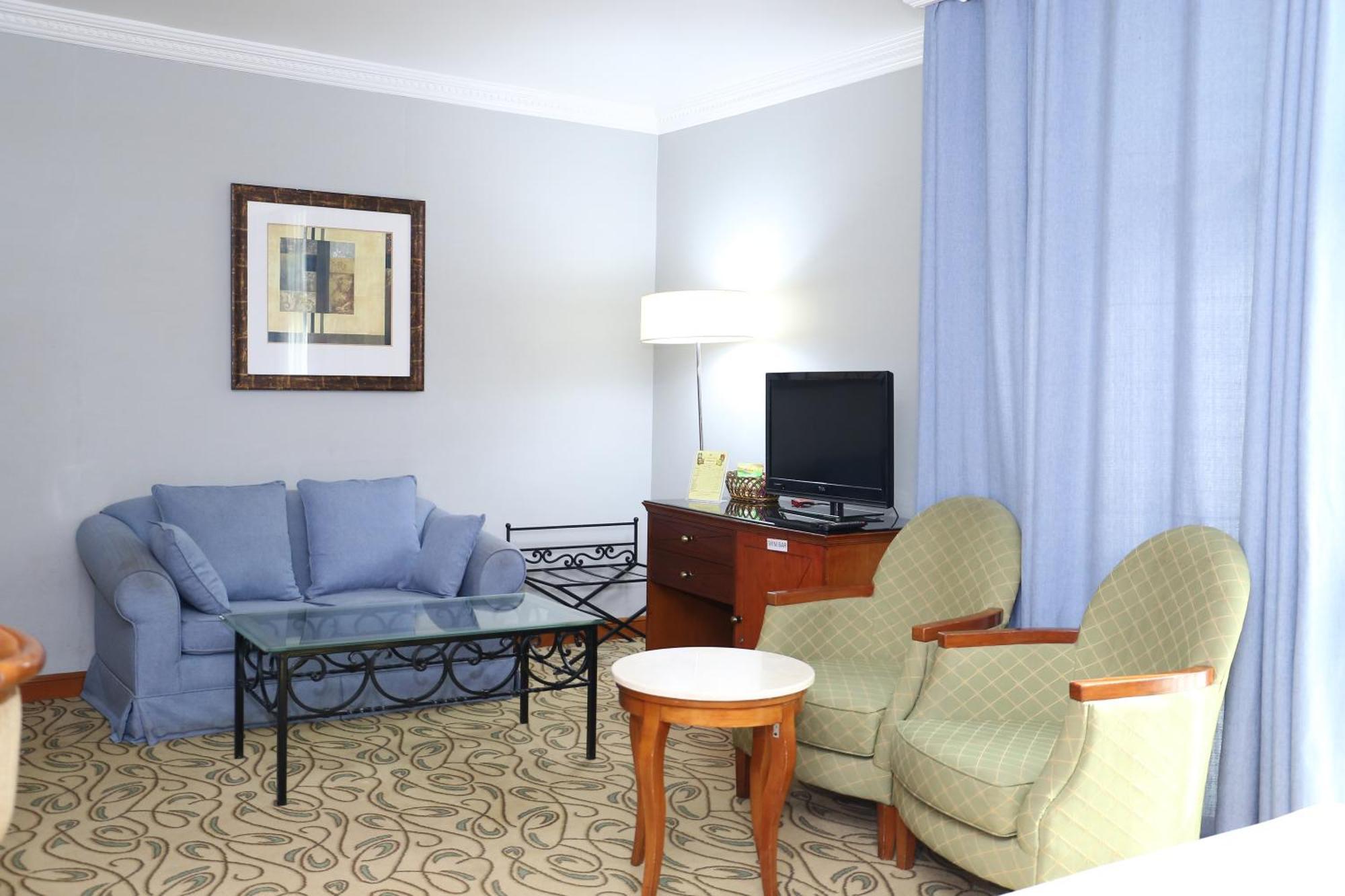 City Plaza Hotel Fujairah Ngoại thất bức ảnh