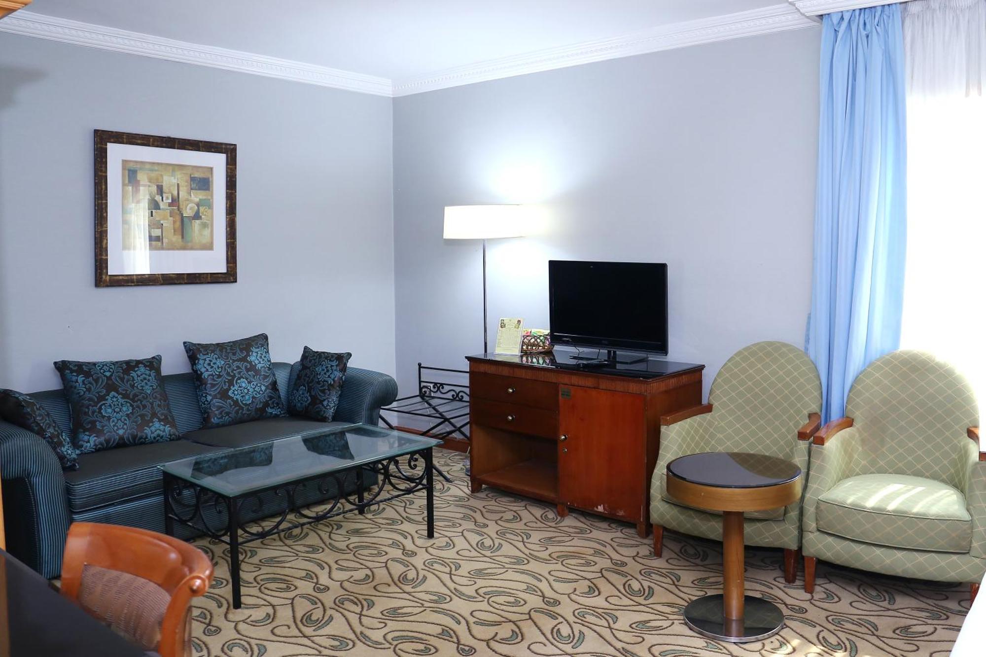 City Plaza Hotel Fujairah Ngoại thất bức ảnh